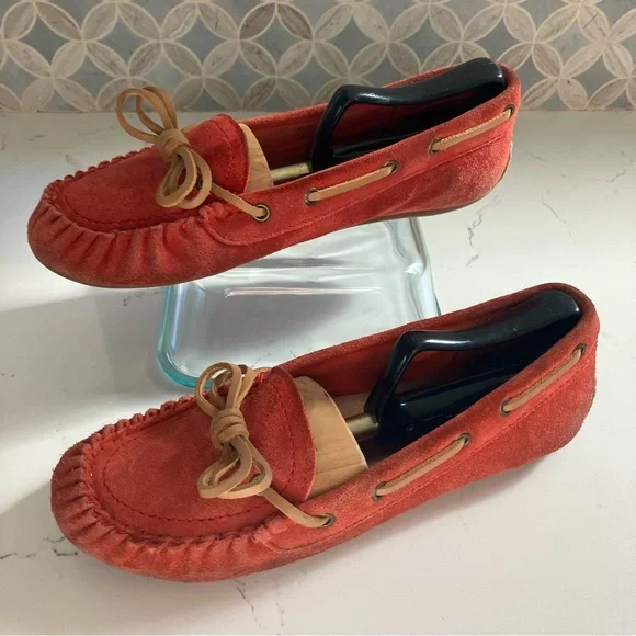 Lucky Brand Abelle 2 Wmns 8 M Suede Red Orange Moccasin Driving Loafer Boat Shoe - Picture 2 of 16